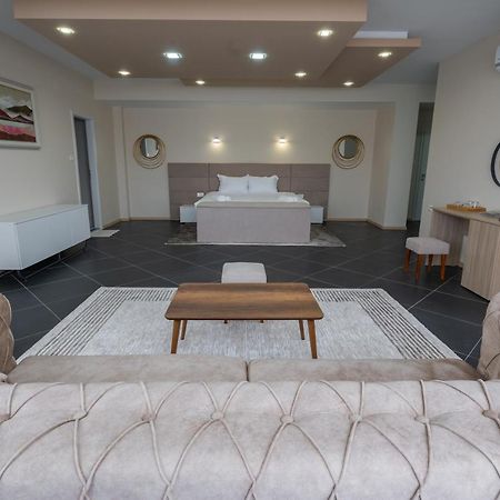 Hotel & Resort Bon Bon Suto Orizari المظهر الخارجي الصورة