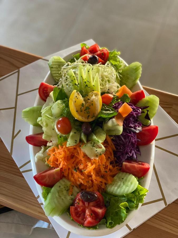 Hotel & Resort Bon Bon Suto Orizari المظهر الخارجي الصورة