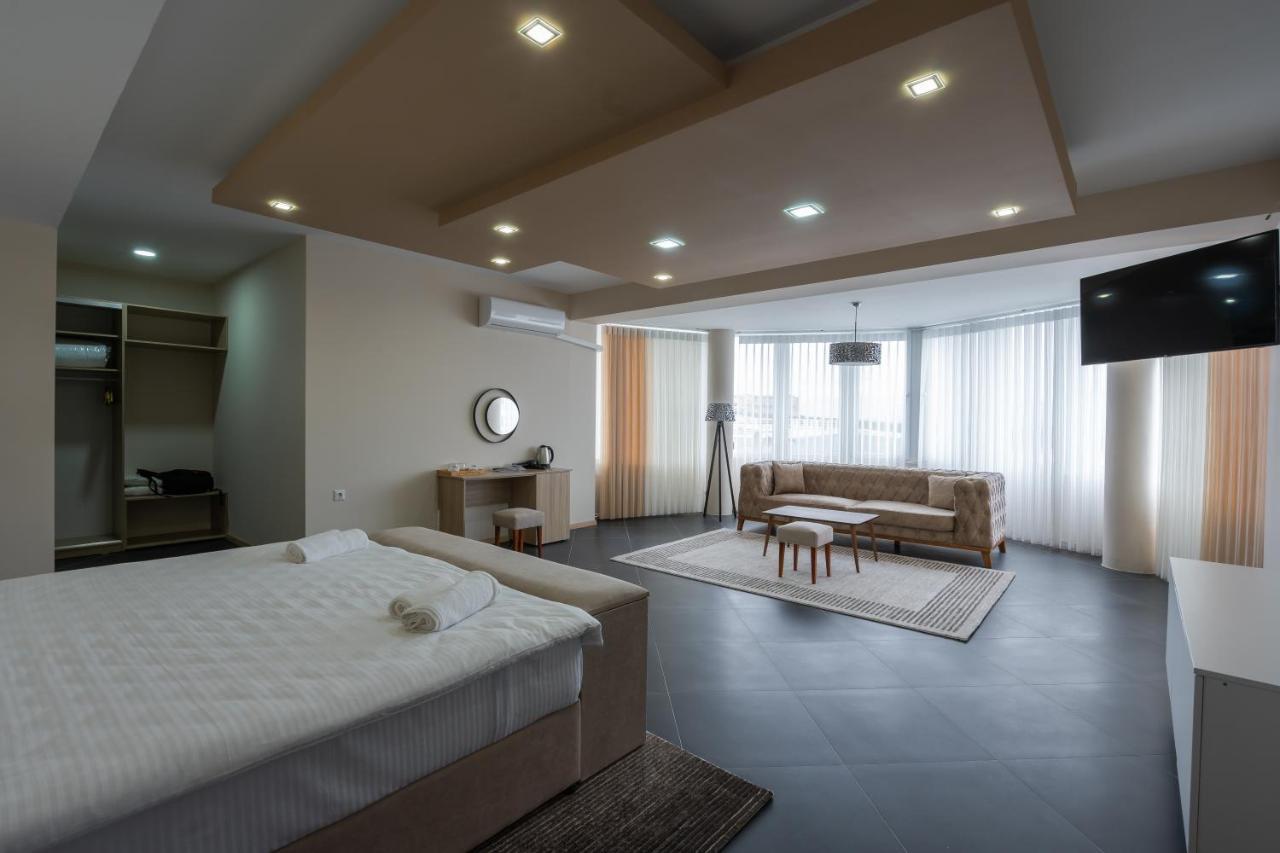 Hotel & Resort Bon Bon Suto Orizari المظهر الخارجي الصورة